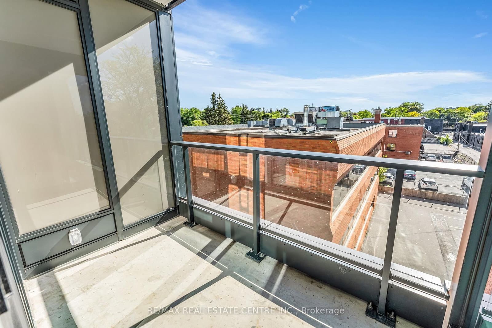250 Lawrence Avenue W, Unit 422 thumbnail 22