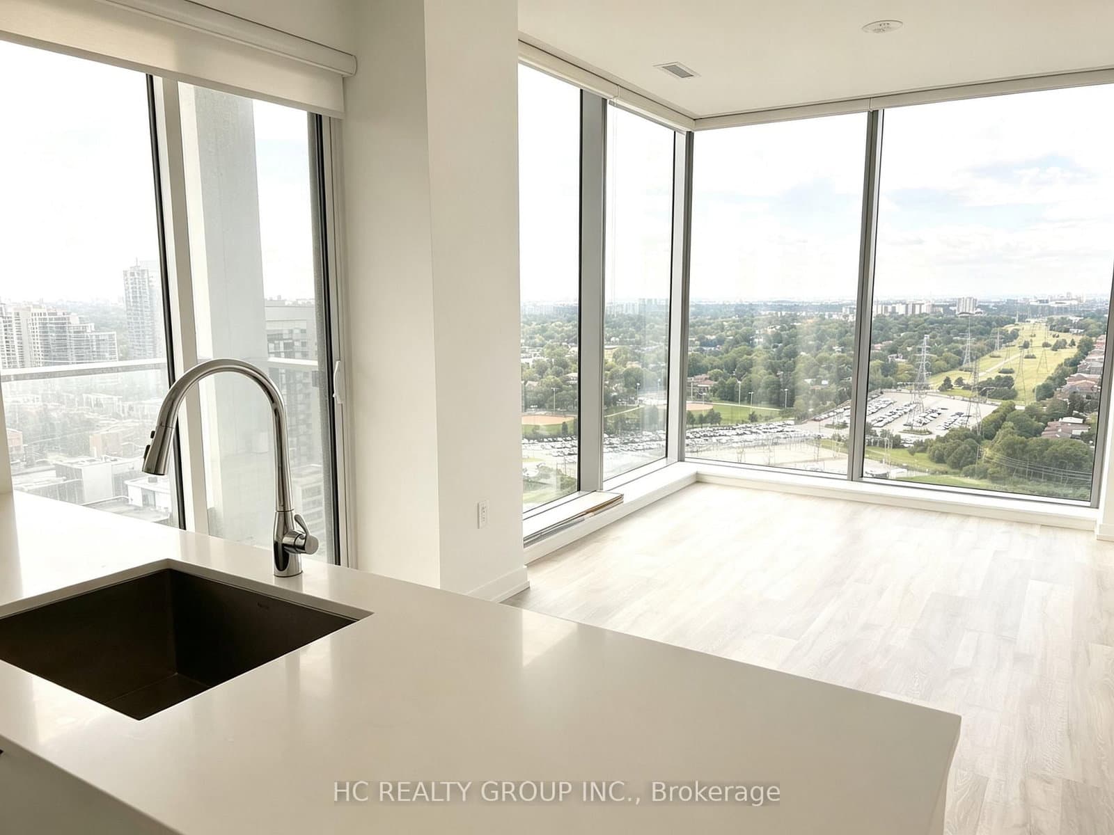 8 Olympic Garden Drive, Unit 2506 thumbnail 3