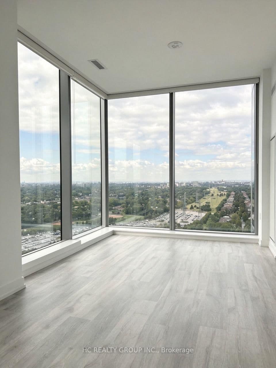 8 Olympic Garden Drive, Unit 2506 thumbnail 4