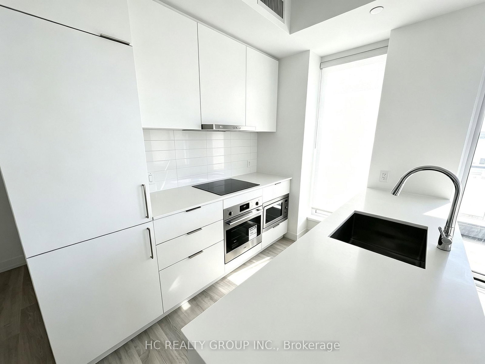 8 Olympic Garden Drive, Unit 2506 thumbnail 5