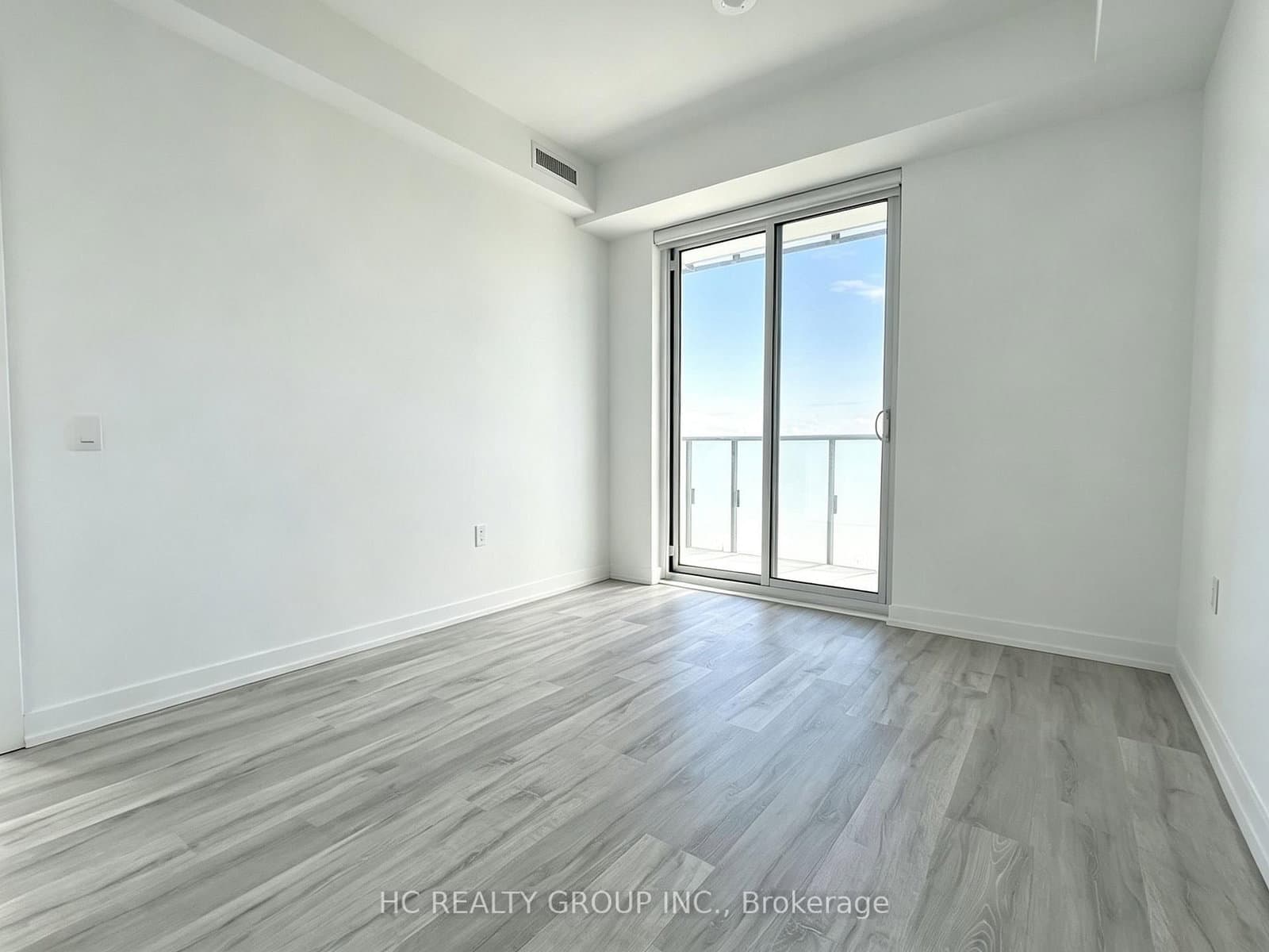 8 Olympic Garden Drive, Unit 2506 thumbnail 6
