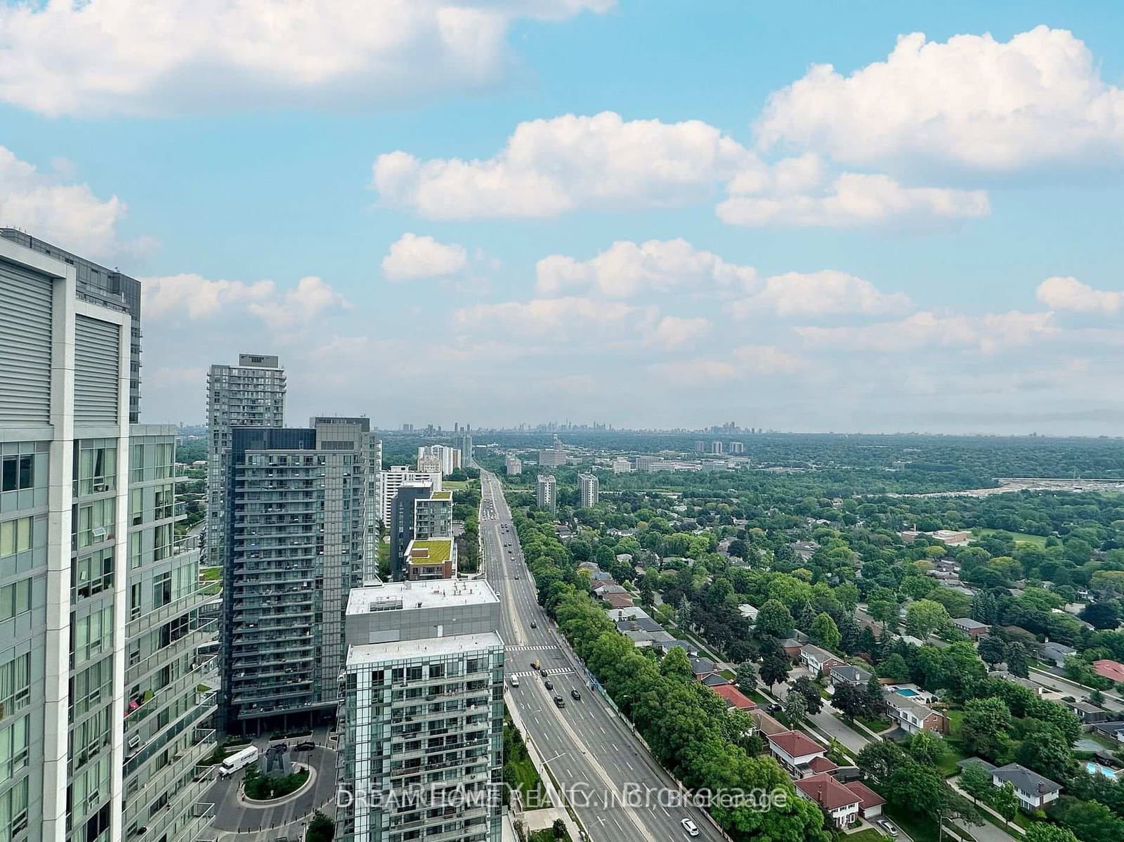 66 Forest Manor Road, Unit 2608 thumbnail 15