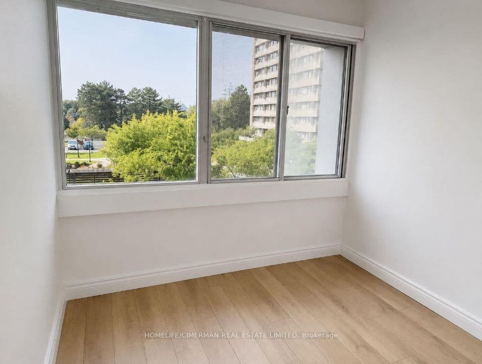 725 Don Mills Road, Unit 305 thumbnail 11