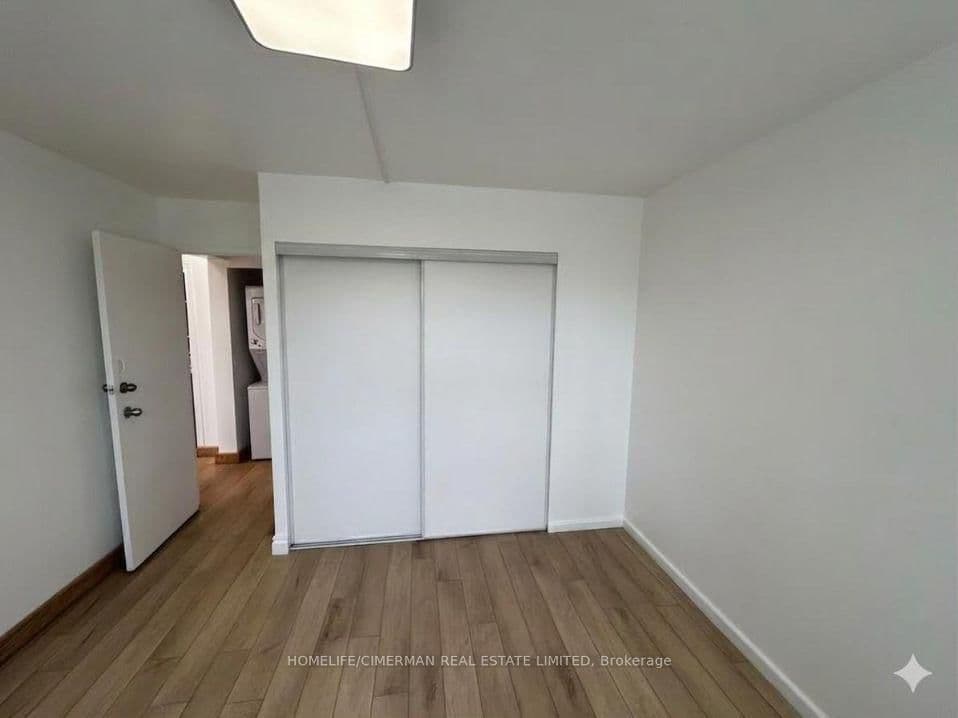 725 Don Mills Road, Unit 305 thumbnail 5
