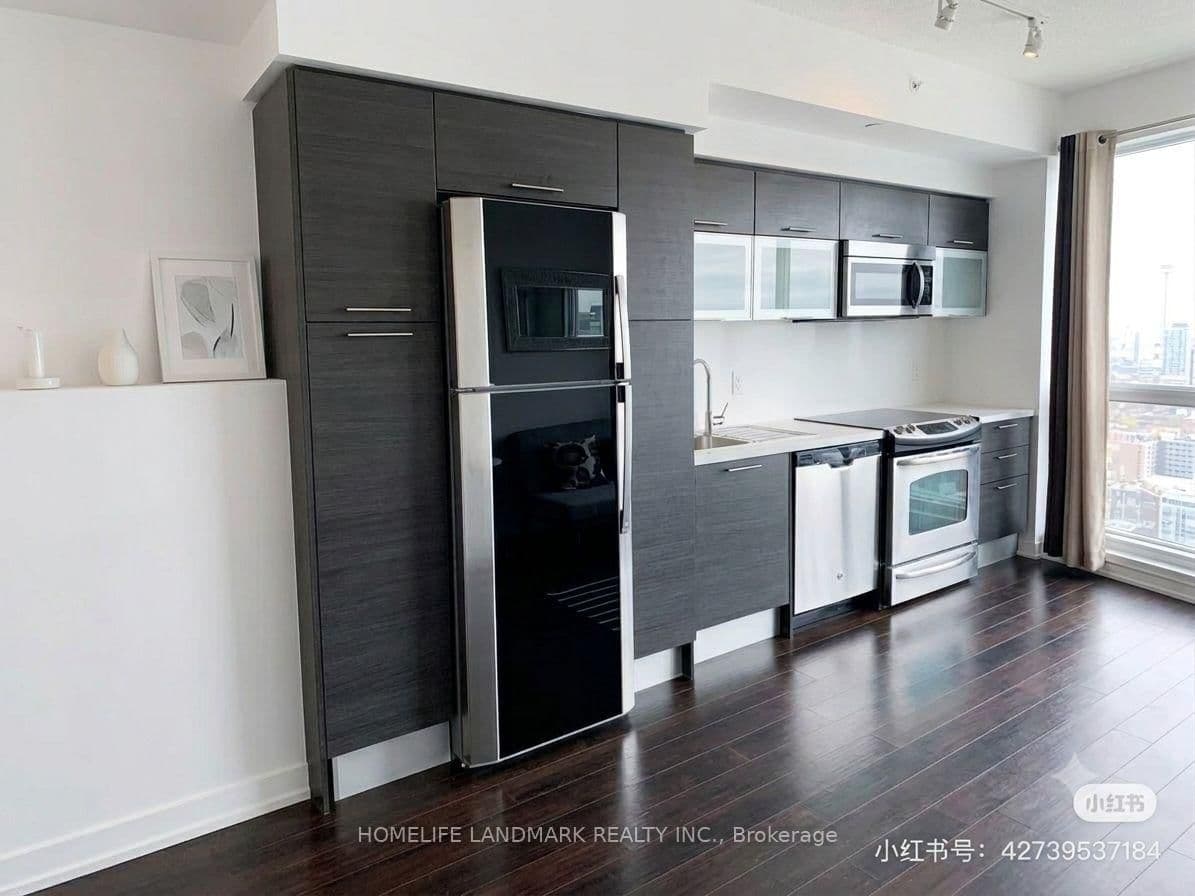 386 Yonge Street, Unit 4206 thumbnail 10
