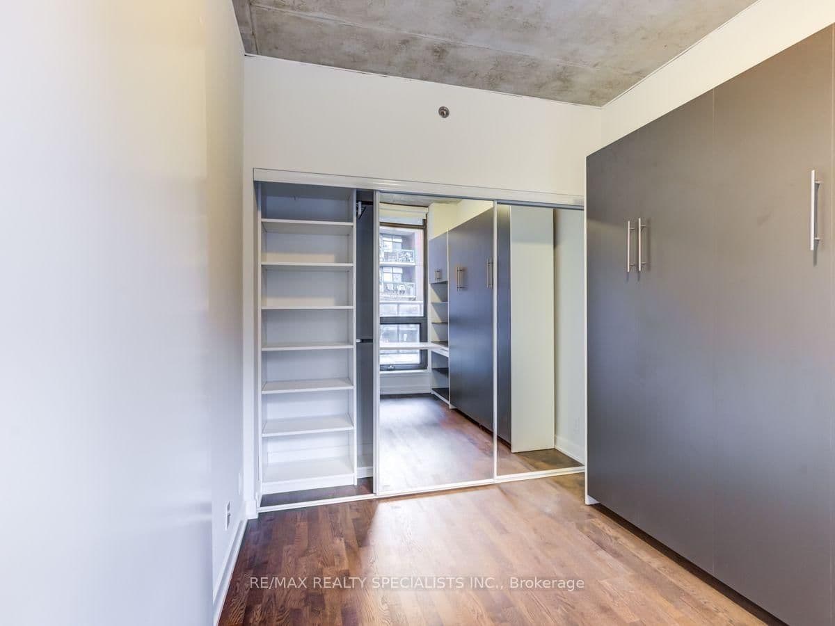 15 Beverley Street, Unit 304 thumbnail 13