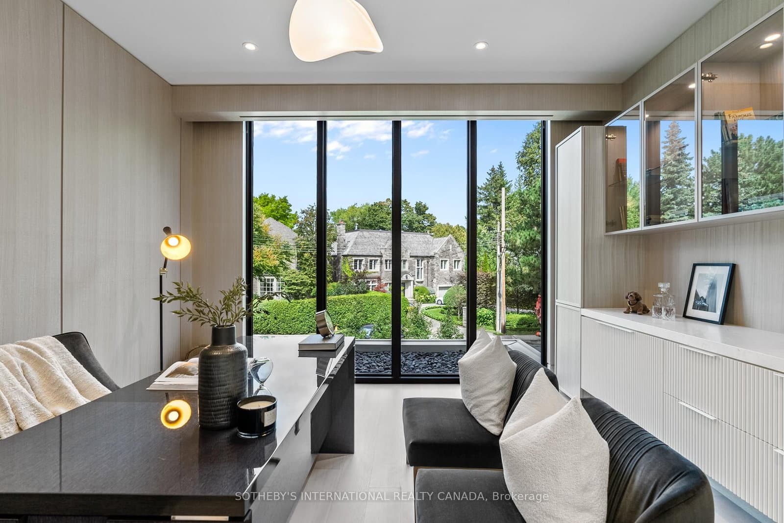 84 Old Forest Hill Road thumbnail 24