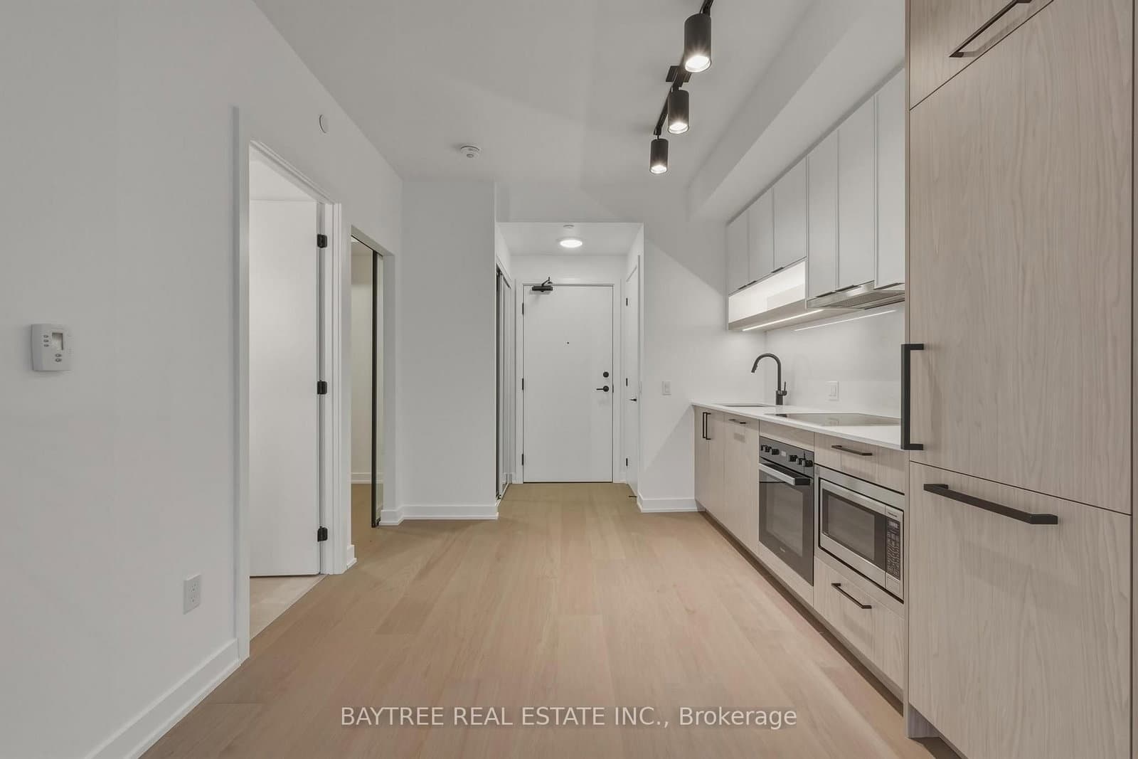 91 Montclair Avenue, Unit 533 thumbnail 5