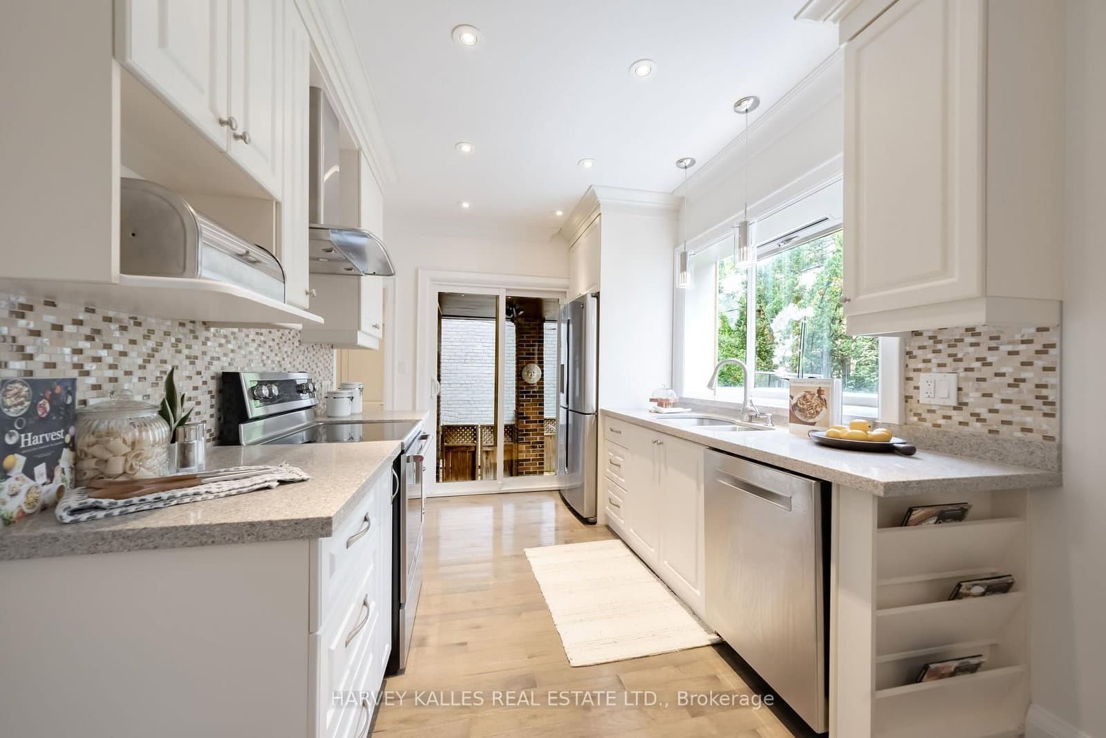 6 Browside Avenue thumbnail 18