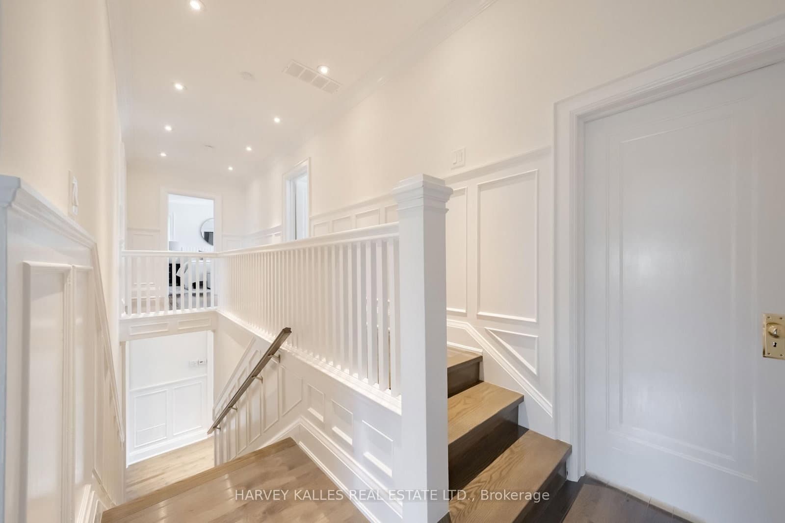 6 Browside Avenue thumbnail 24