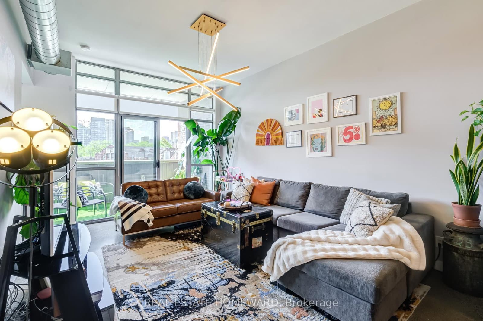 549 King Street E, Unit 310 - Image 1