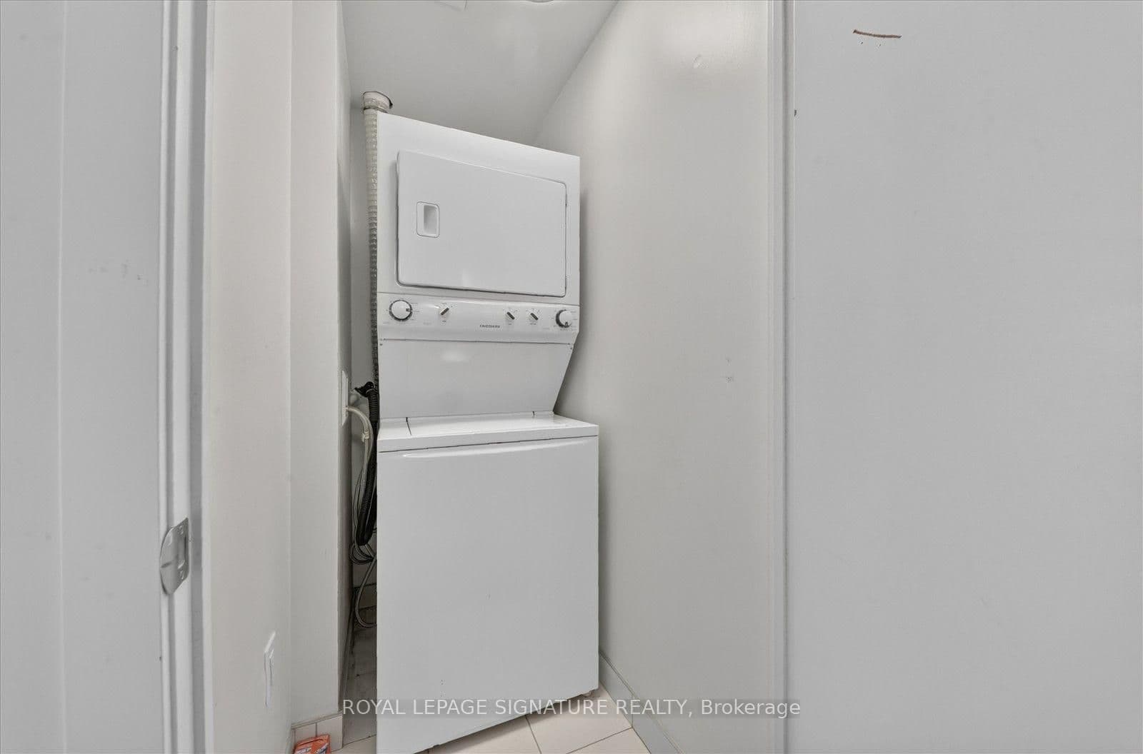 66 Forest Manor Road, Unit 2112 thumbnail 29