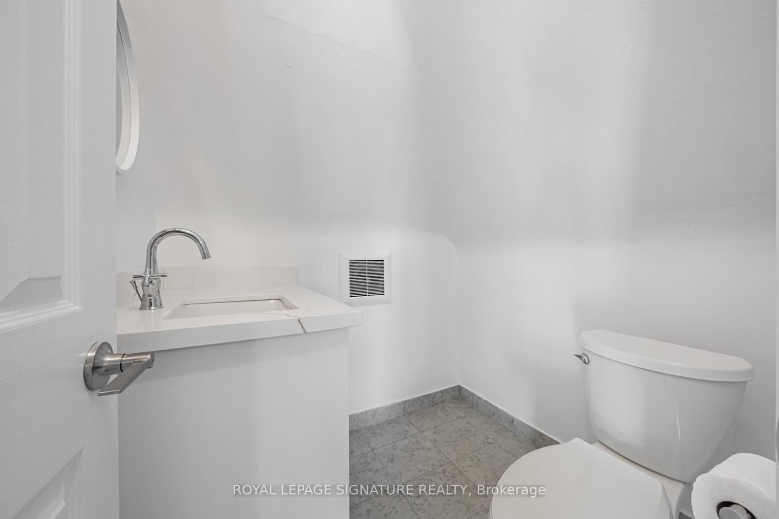 14 Howland Avenue, Unit 1 thumbnail 15