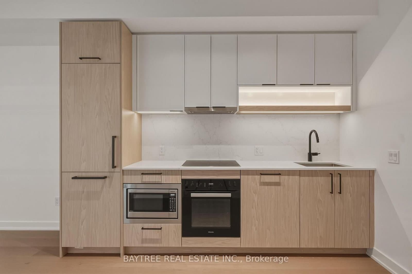 89 Montclair Avenue, Unit 1715 thumbnail 9