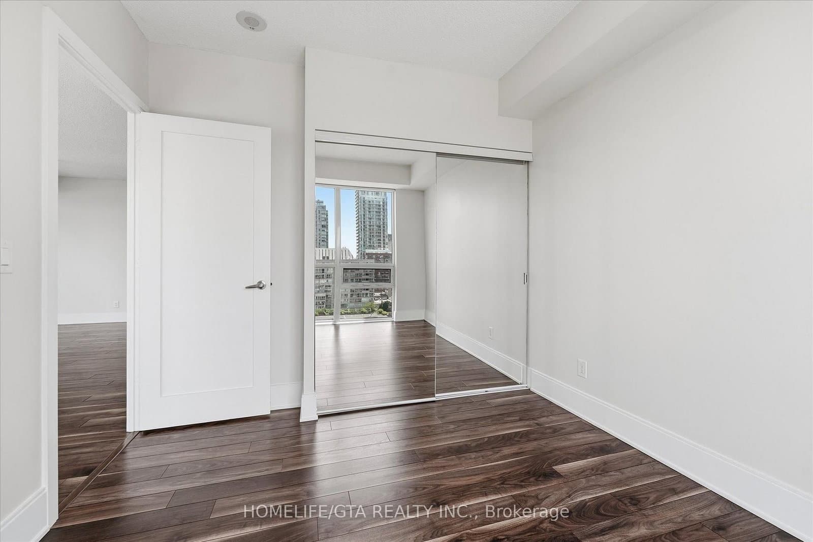 25 Broadway Avenue, Unit 1102 thumbnail 30
