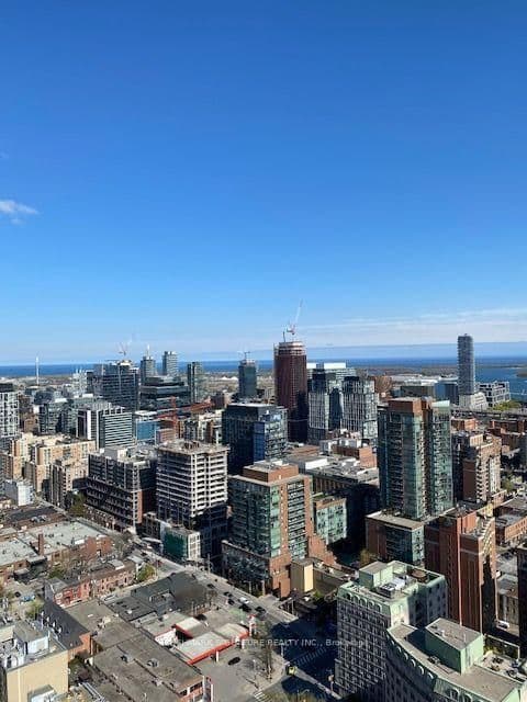 88 Queen Street E, Unit 3807 thumbnail 13