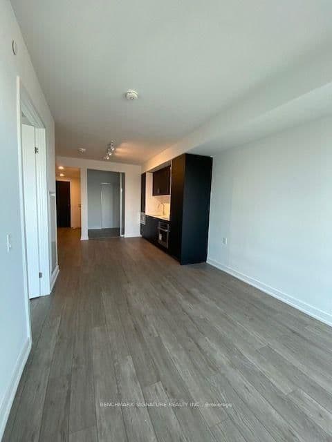 88 Queen Street E, Unit 3807 thumbnail 3