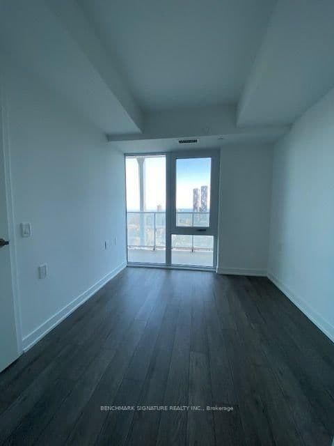 88 Queen Street E, Unit 3807 thumbnail 5