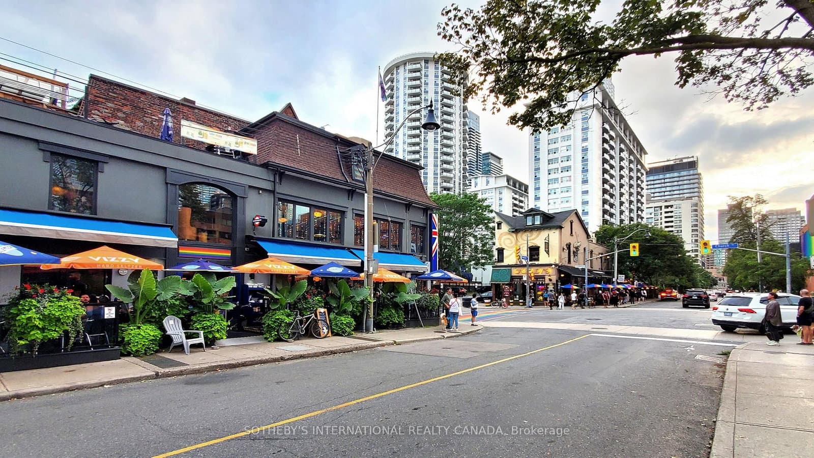 81 Wellesley Street E, Unit 305-Den thumbnail 19