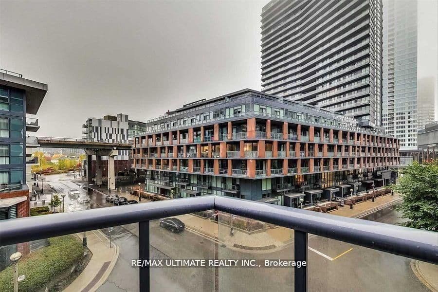 38 Iannuzzi Street, Unit 541 thumbnail 11