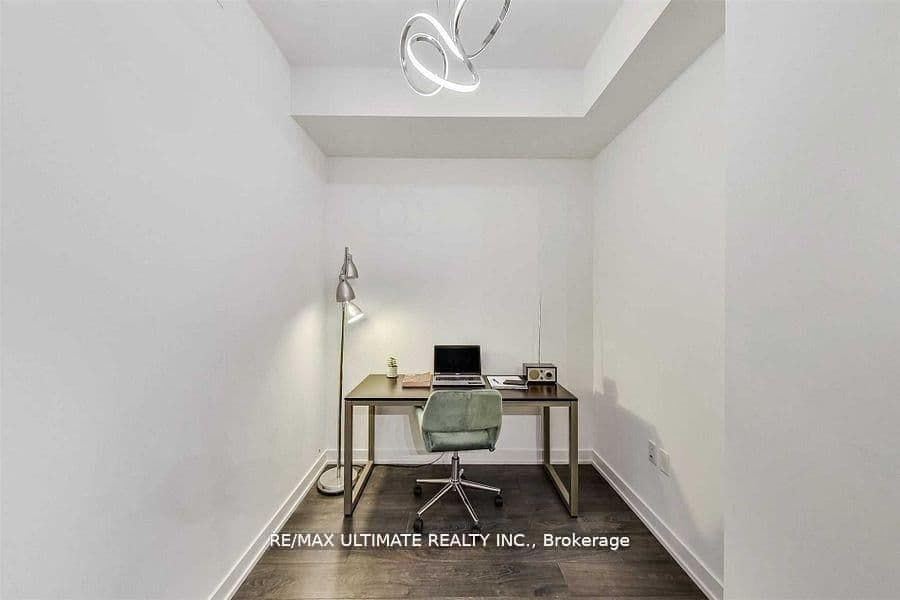 38 Iannuzzi Street, Unit 541 thumbnail 8