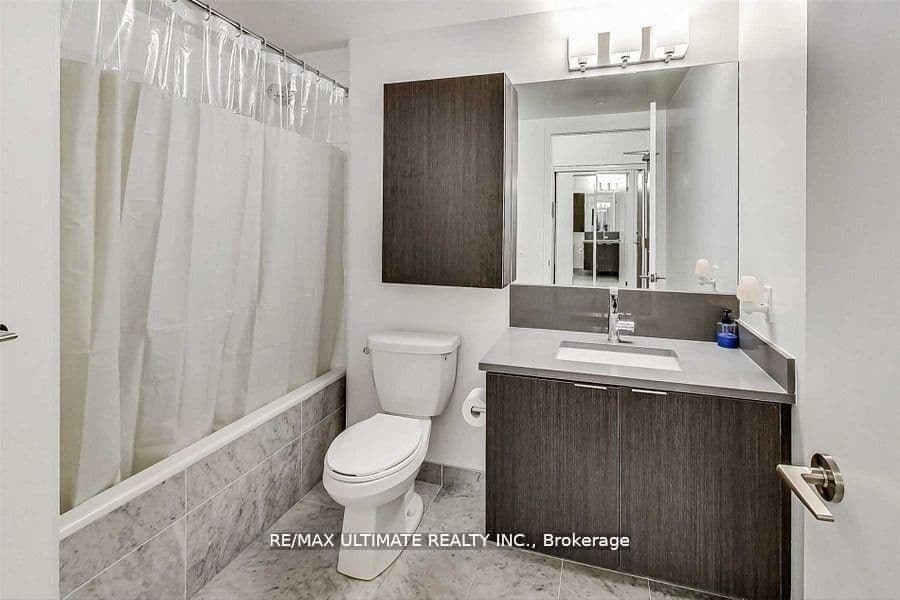 38 Iannuzzi Street, Unit 541 thumbnail 9