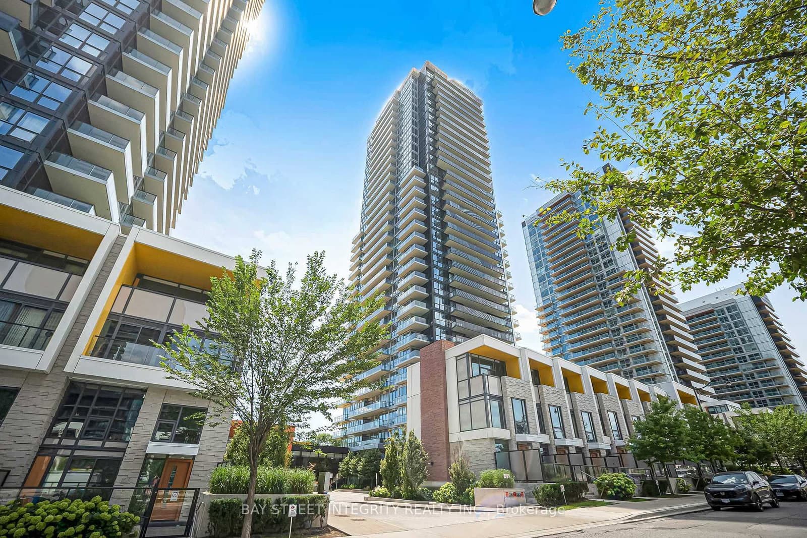 85 McMahon Drive, Unit 1206 - Image 1