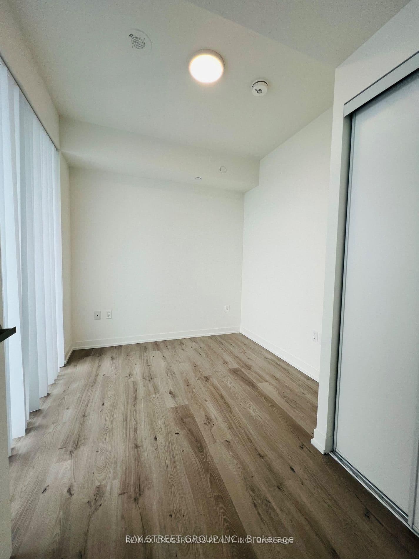 138 Downes Street, Unit 5306 thumbnail 21