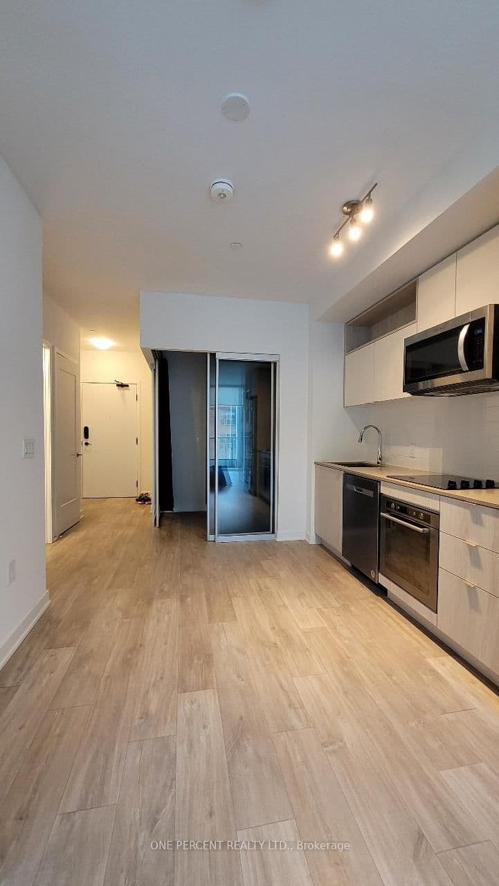 121 Lower Sherbourne Street E, Unit 471 thumbnail 4