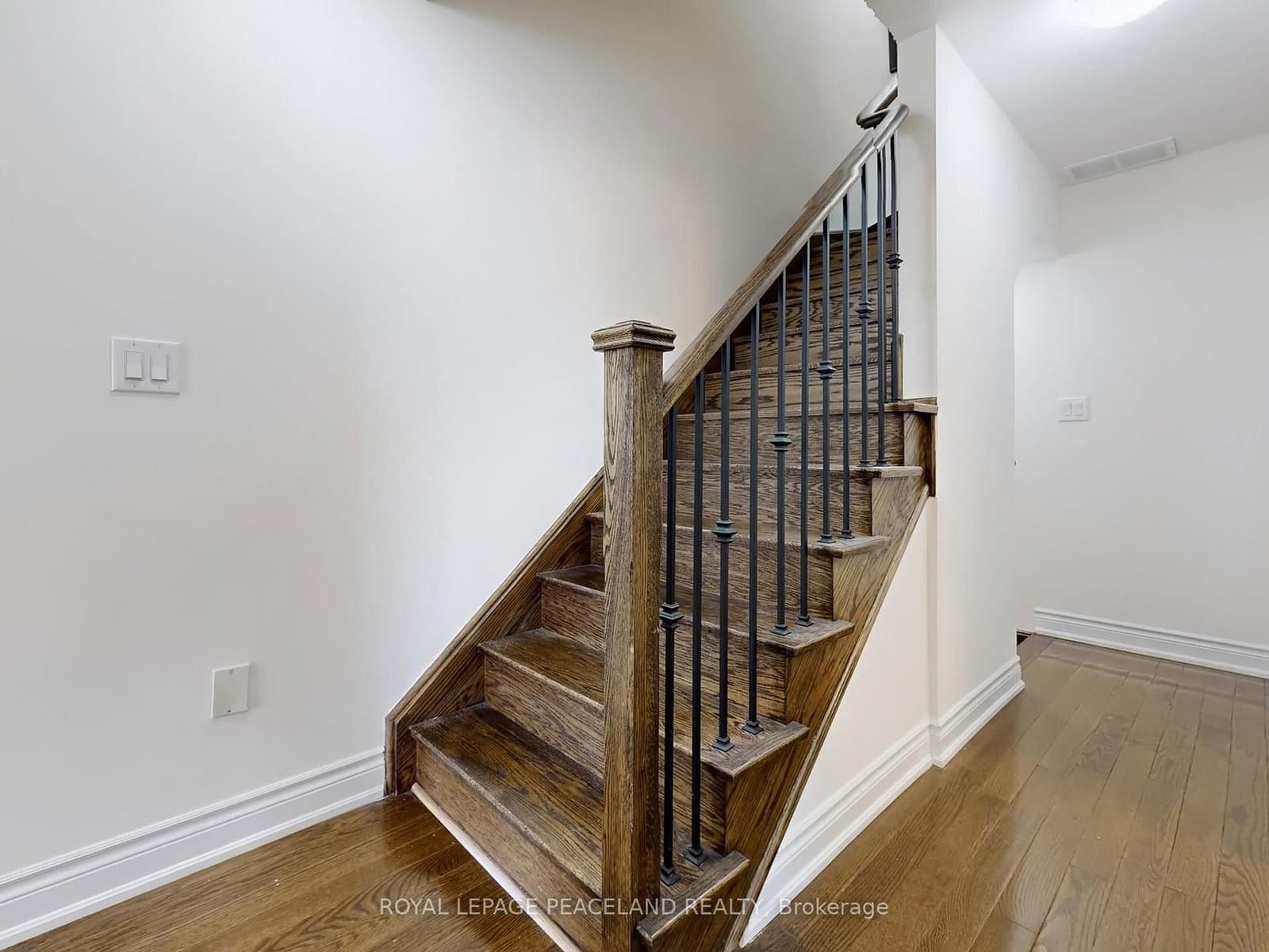 82 Hargrave Lane thumbnail 14