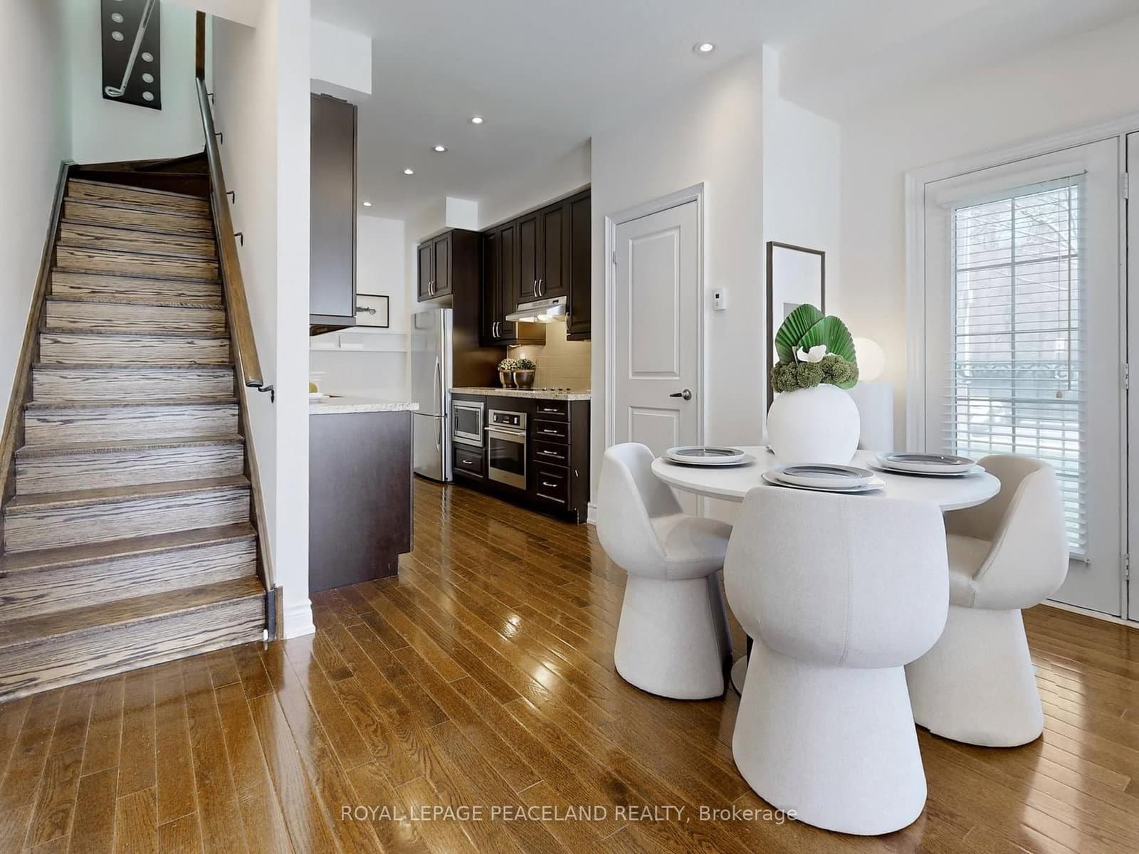 82 Hargrave Lane thumbnail 7