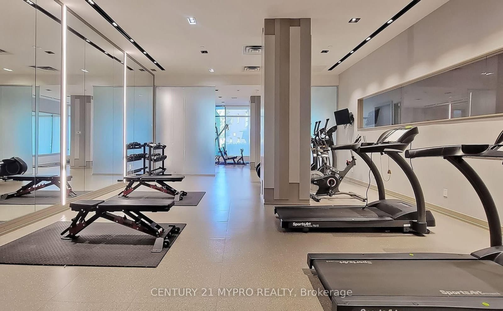 128 Fairview Mall Drive, Unit 904 thumbnail 5