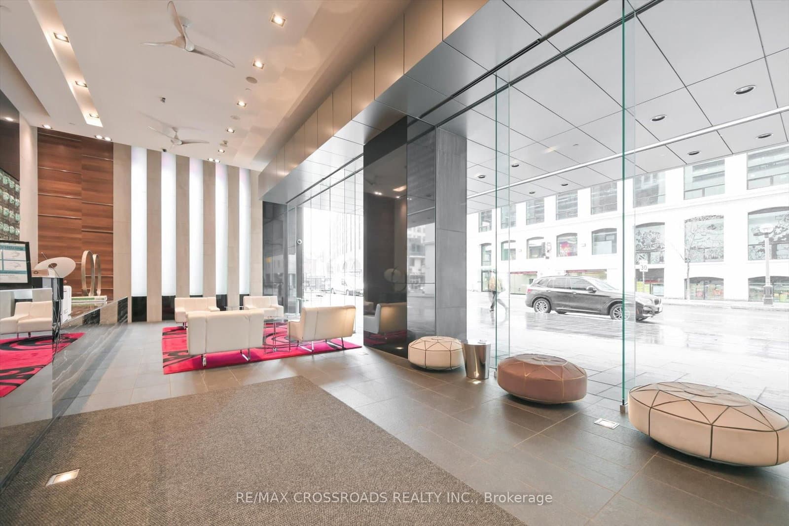 80 John Street, Unit 4103 thumbnail 3