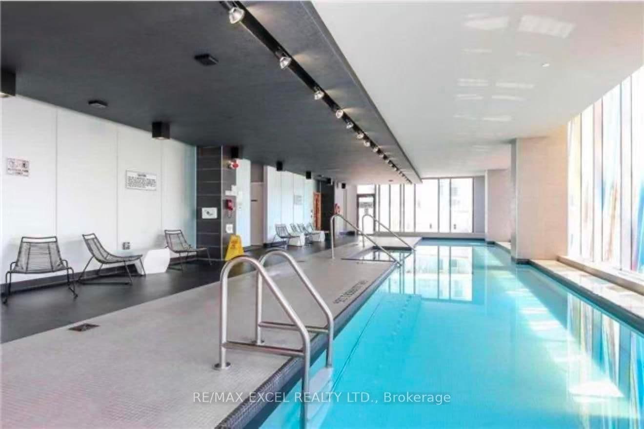 75 Queens Wharf Road, Unit 1915 thumbnail 10