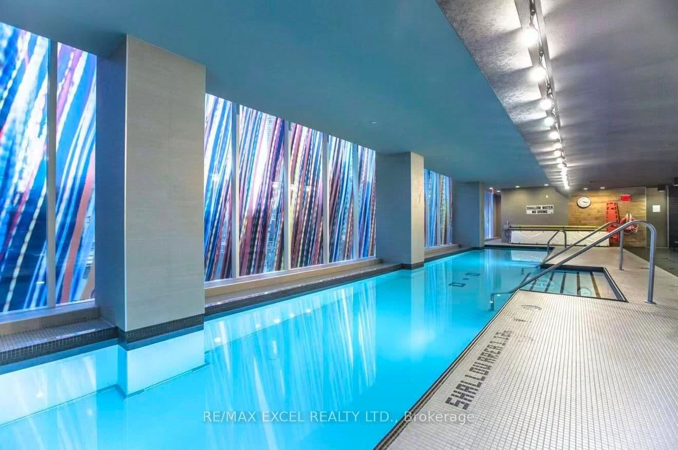 75 Queens Wharf Road, Unit 1915 thumbnail 24