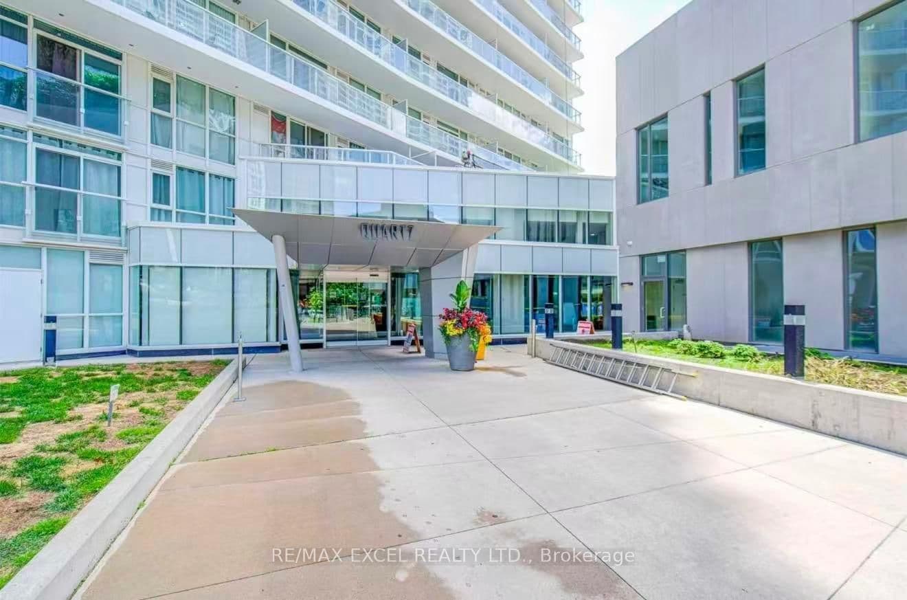 75 Queens Wharf Road, Unit 1915 thumbnail 5