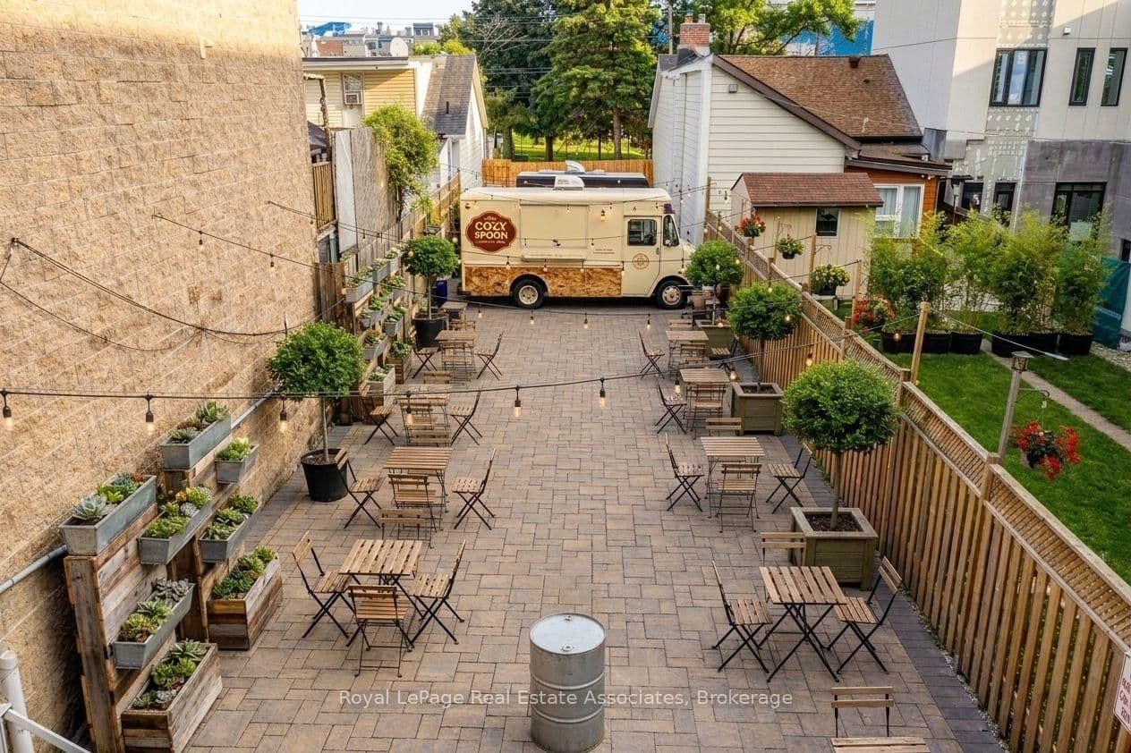 258 Parliament Street - Image 1