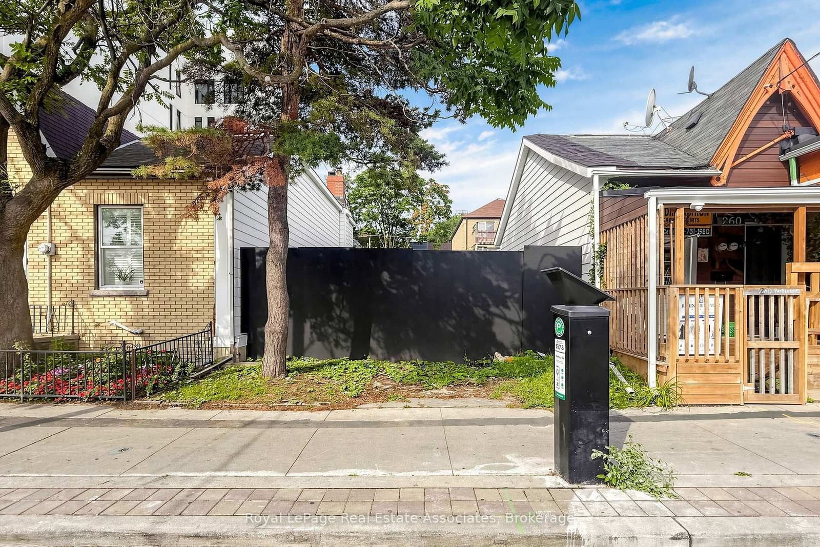 258 Parliament Street thumbnail 2