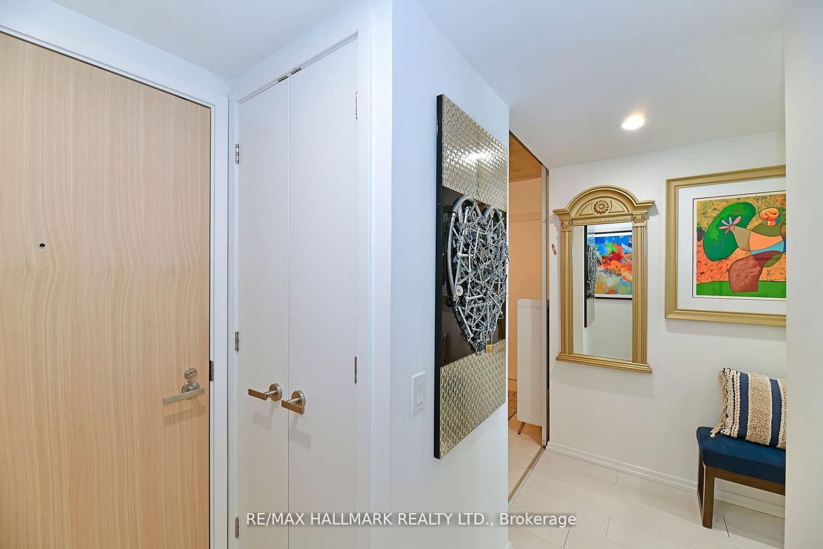 5 Soudan Avenue, Unit 606 thumbnail 2