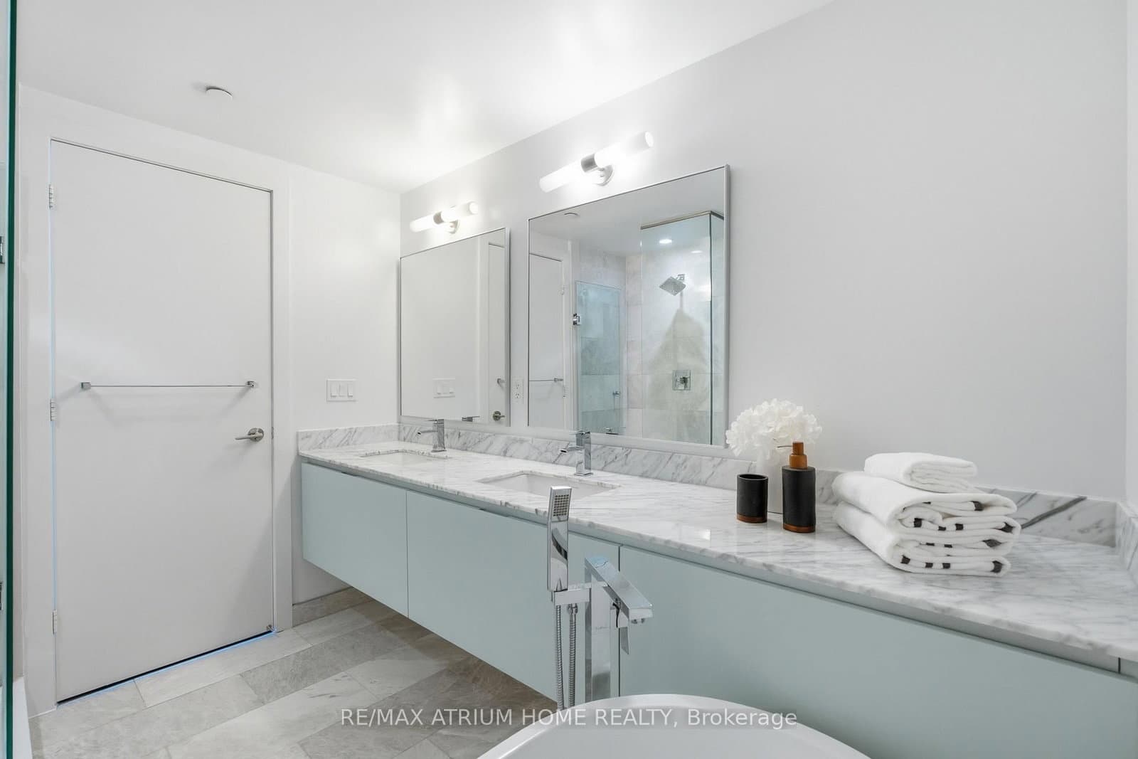 200 Bloor Street W, Unit 3103 thumbnail 30