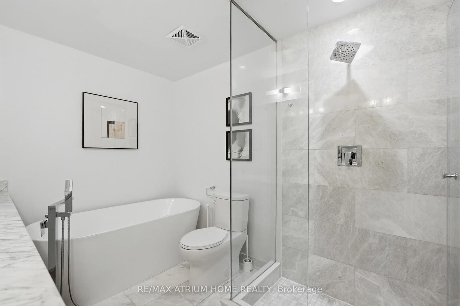 200 Bloor Street W, Unit 3103 thumbnail 31