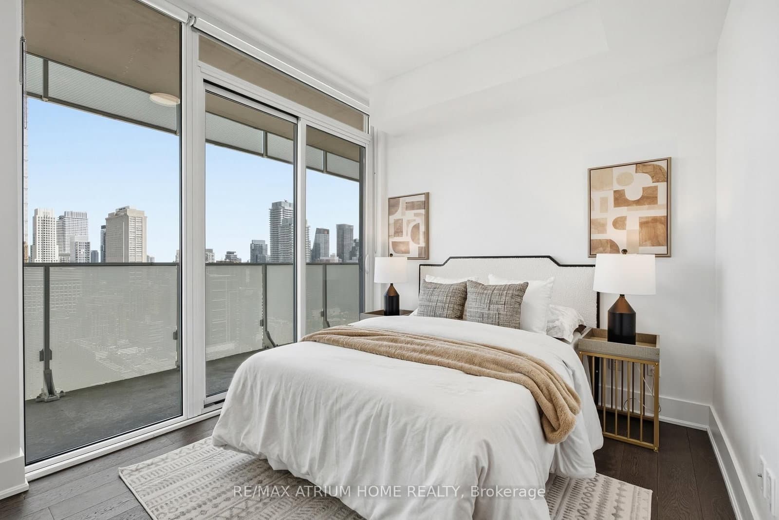 200 Bloor Street W, Unit 3103 thumbnail 32