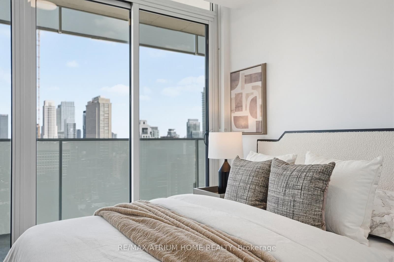 200 Bloor Street W, Unit 3103 thumbnail 34