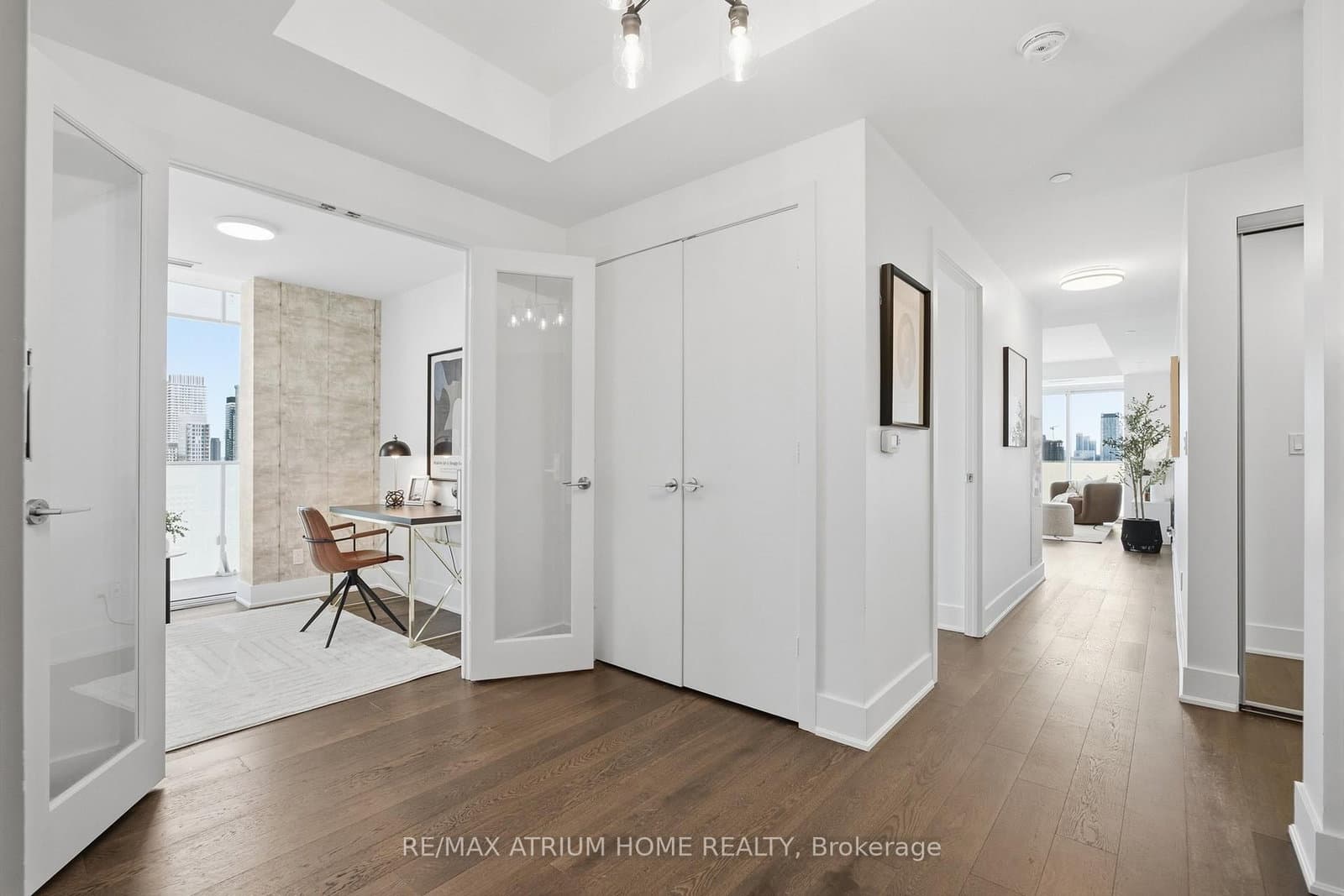 200 Bloor Street W, Unit 3103 thumbnail 5