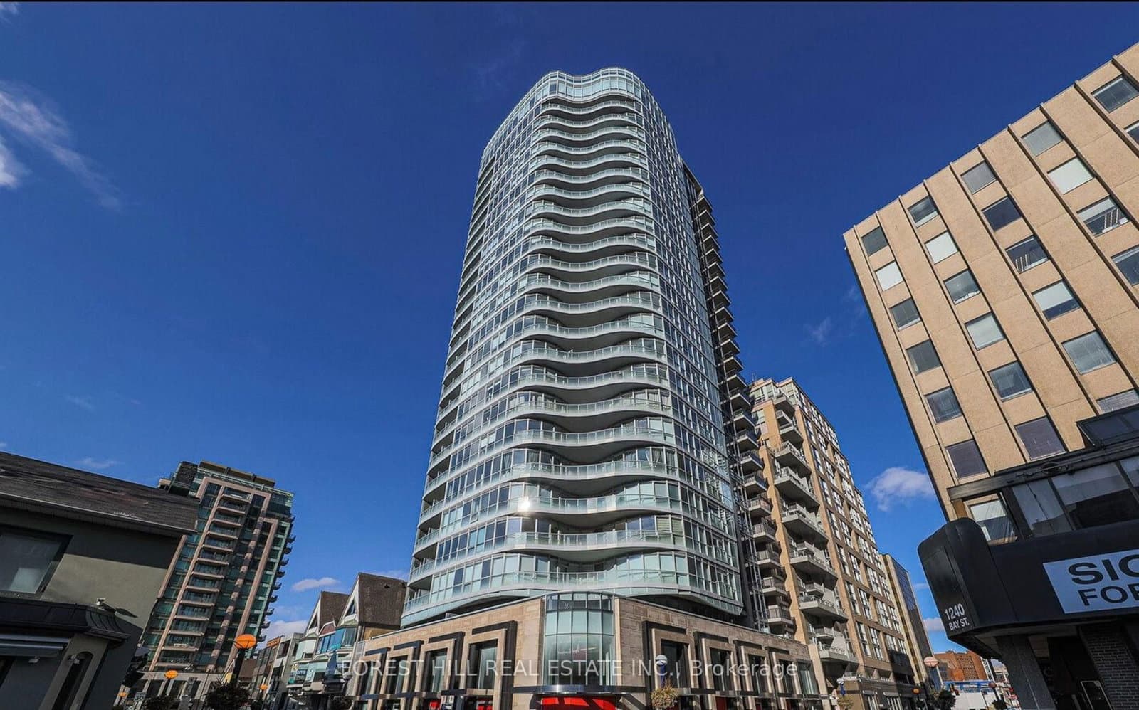 88 Cumberland Avenue, Unit 1802 thumbnail 2