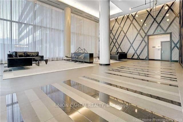 52 Forest Manor Road, Unit 201 thumbnail 11