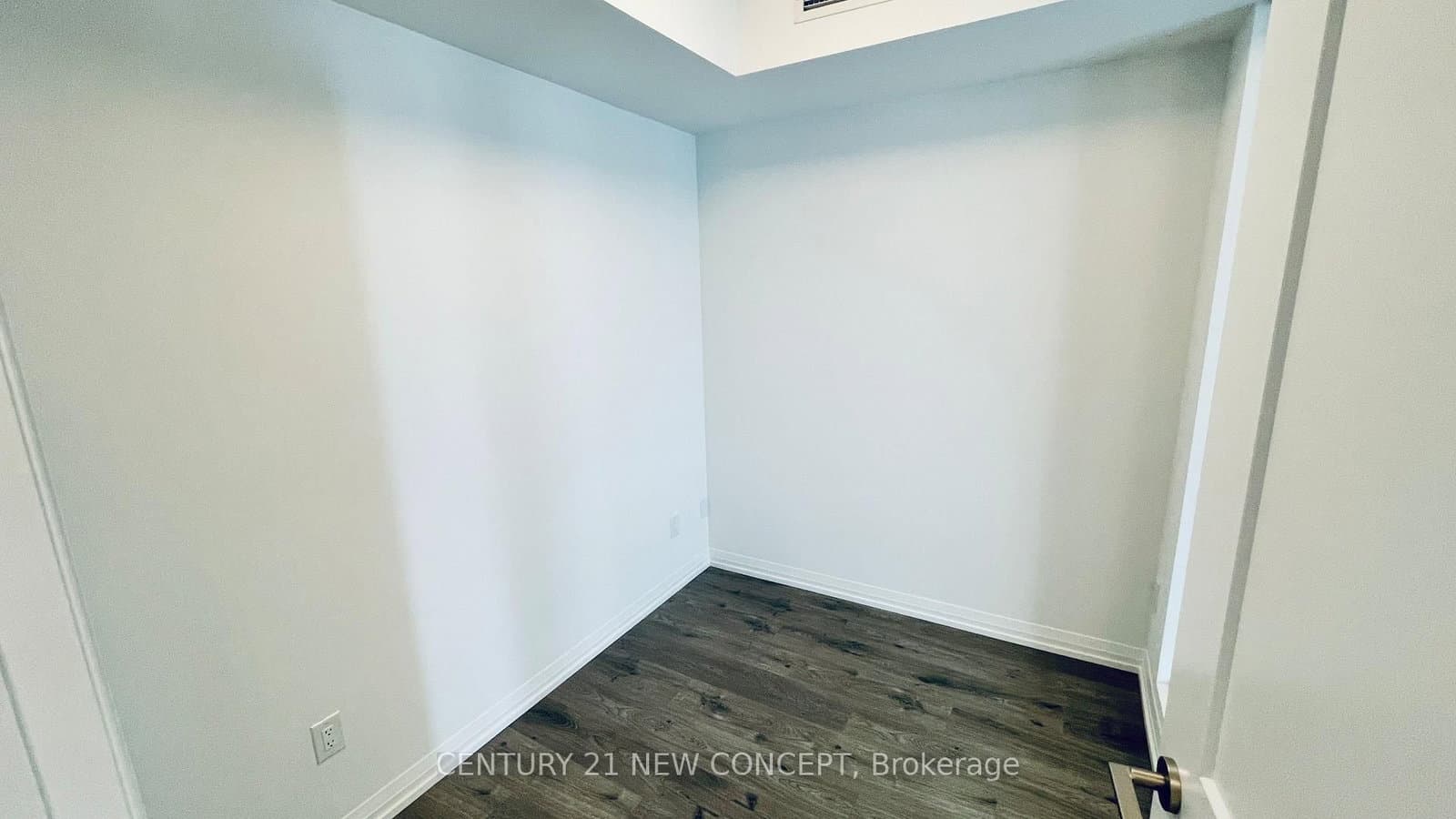 8 Widmer Street, Unit 3411 thumbnail 14