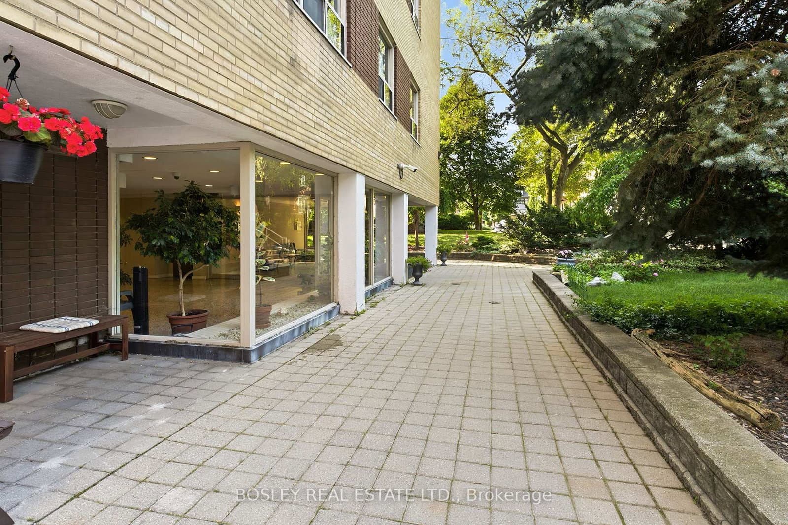 85 Lawton Boulevard, Unit 409 thumbnail 31