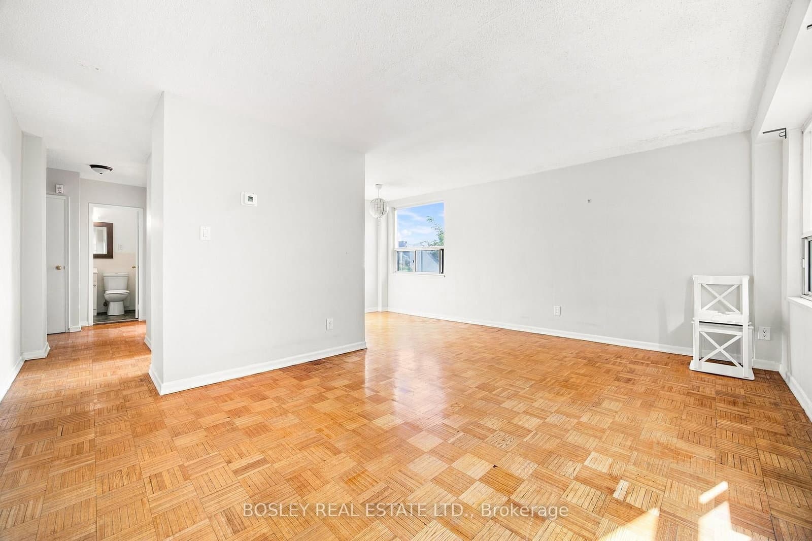 85 Lawton Boulevard, Unit 409 thumbnail 5