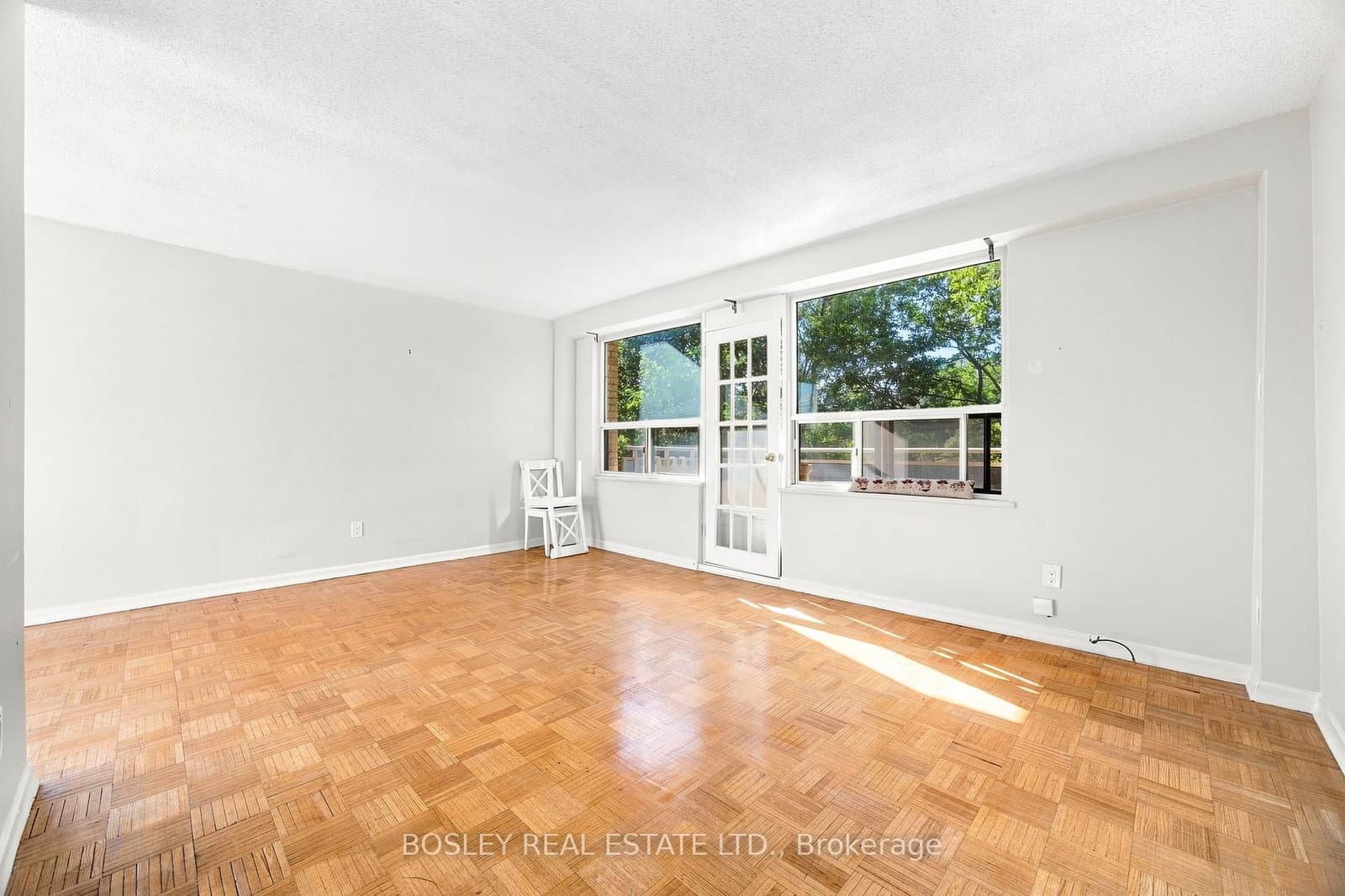 85 Lawton Boulevard, Unit 409 thumbnail 6